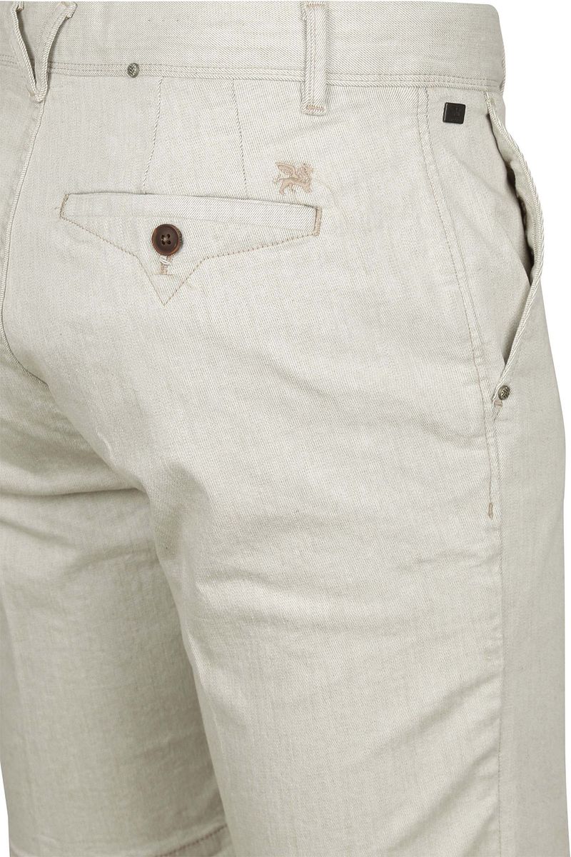 Vanguard V9 Chino Short Ecru