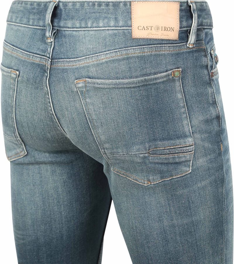 Cast Iron Riser Jeans Hellblau - Größe W 30 - L 34 günstig online kaufen