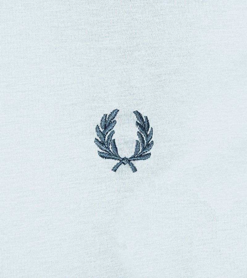 Fred Perry T-Shirt M1588 Lichtblauw V08
