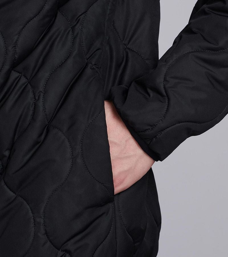 Barbour International Accelerator Race Quilt Steppjacke Schwarz - Größe XL günstig online kaufen