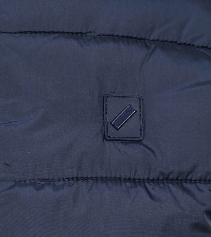 Suitable Bodywarmer Mountain Navy - Größe M günstig online kaufen