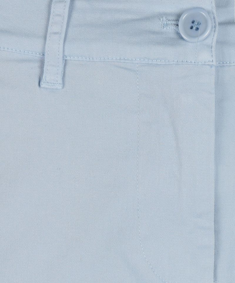 Steppin' Out Short classic Light Blue