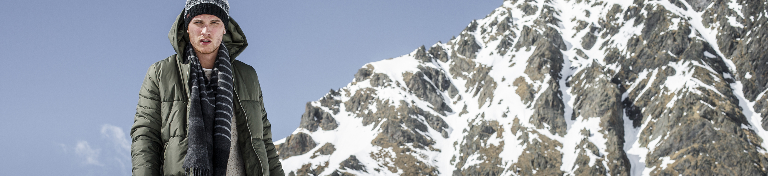 Men\'s scarfs at Suitable ✔ Different colours and fits ✔ Brands like Suitable Private Label, Profuomo and more ✔ Shop onlines