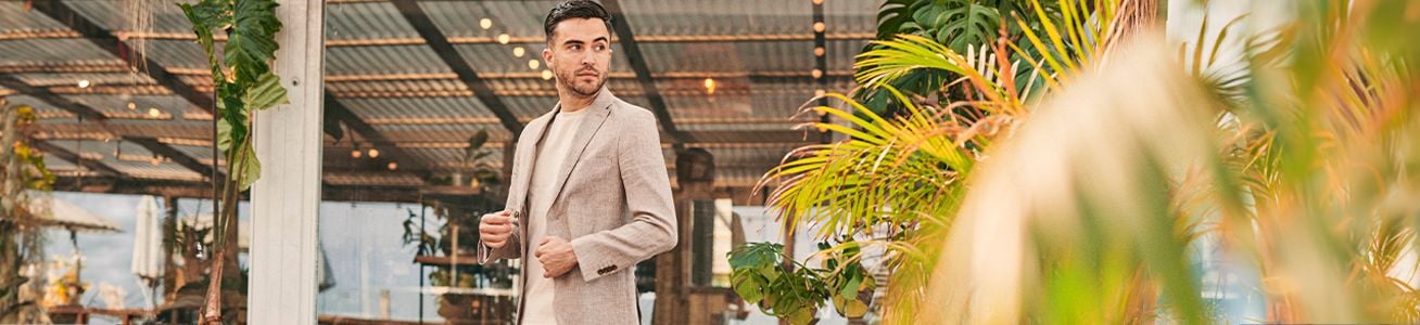 Bruiloftsoutfit voor heren kopen? Morgen in huis - Suitable