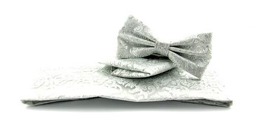 Set Kummerbund, Fliege und Einstecktuch Silber Paisley